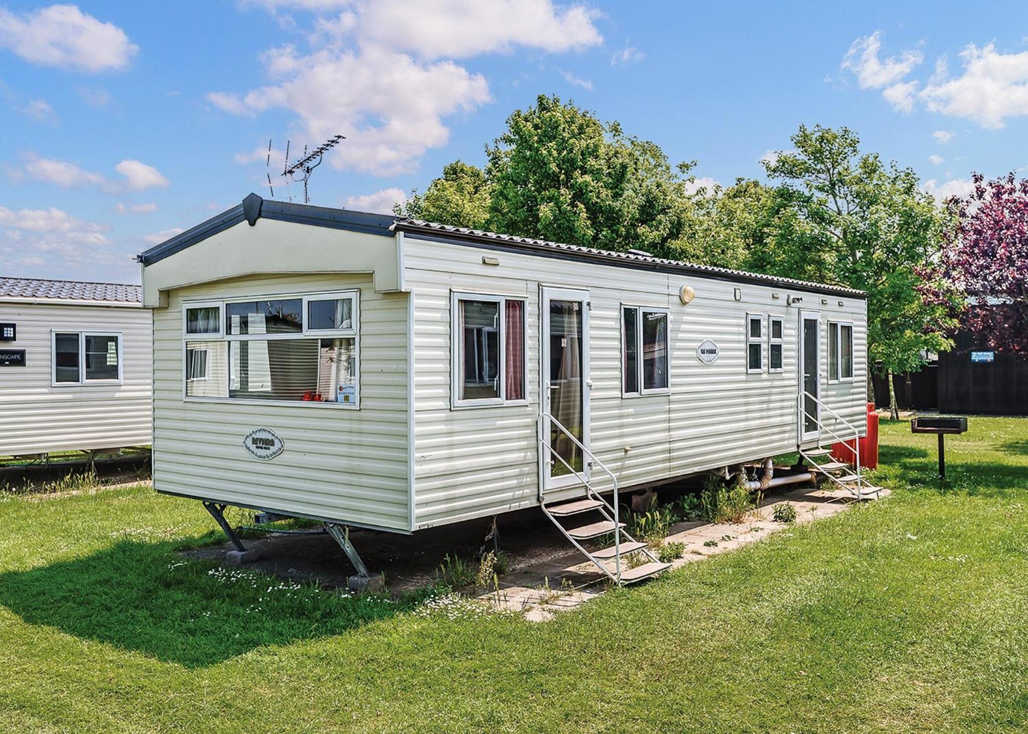 Riverside Caravan Holiday Park 보그너레지스 외부 사진