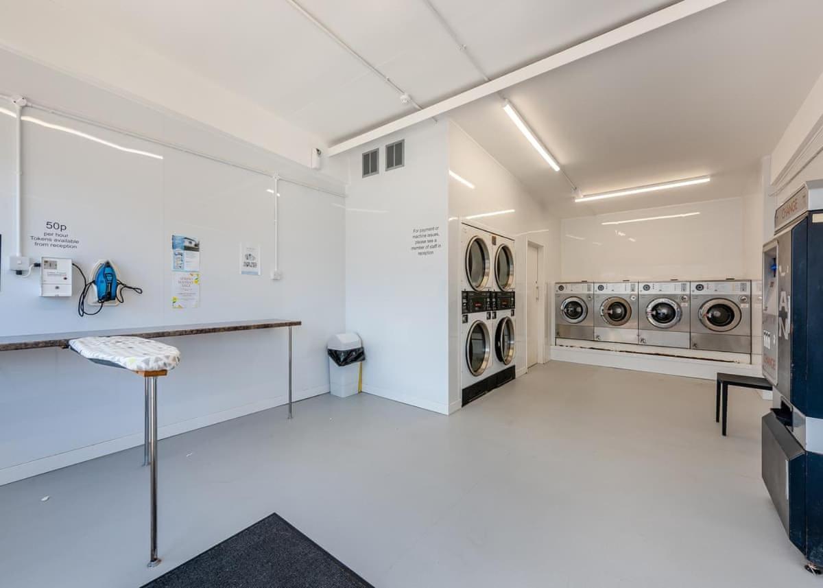 Riverside Caravan Holiday Park 보그너레지스 외부 사진