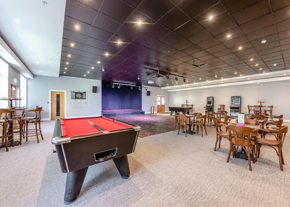 Riverside Caravan Holiday Park 보그너레지스 외부 사진